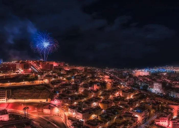 Upscale, Canteras Balcony *